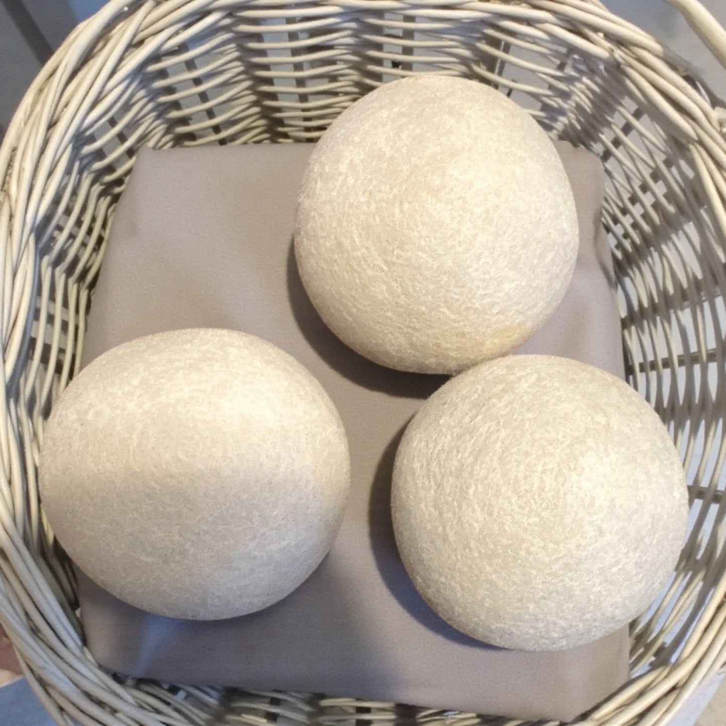 Black Tie Scented Wool Dryer Balls (Set of 3)